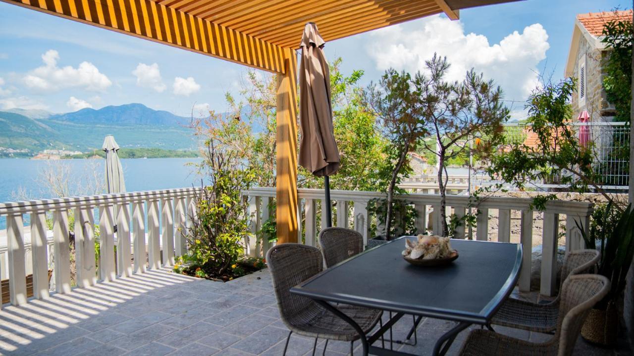 Family House Bjelila Villa Tivat Eksteriør bilde