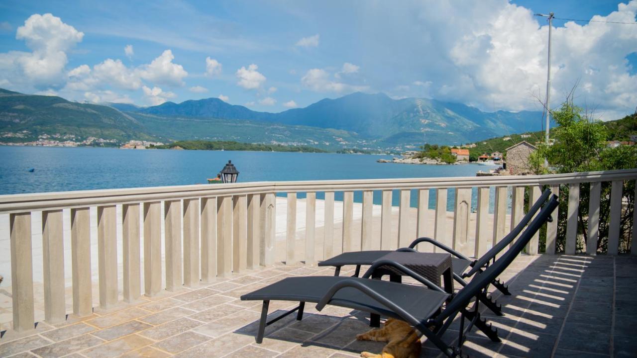 Family House Bjelila Villa Tivat Eksteriør bilde